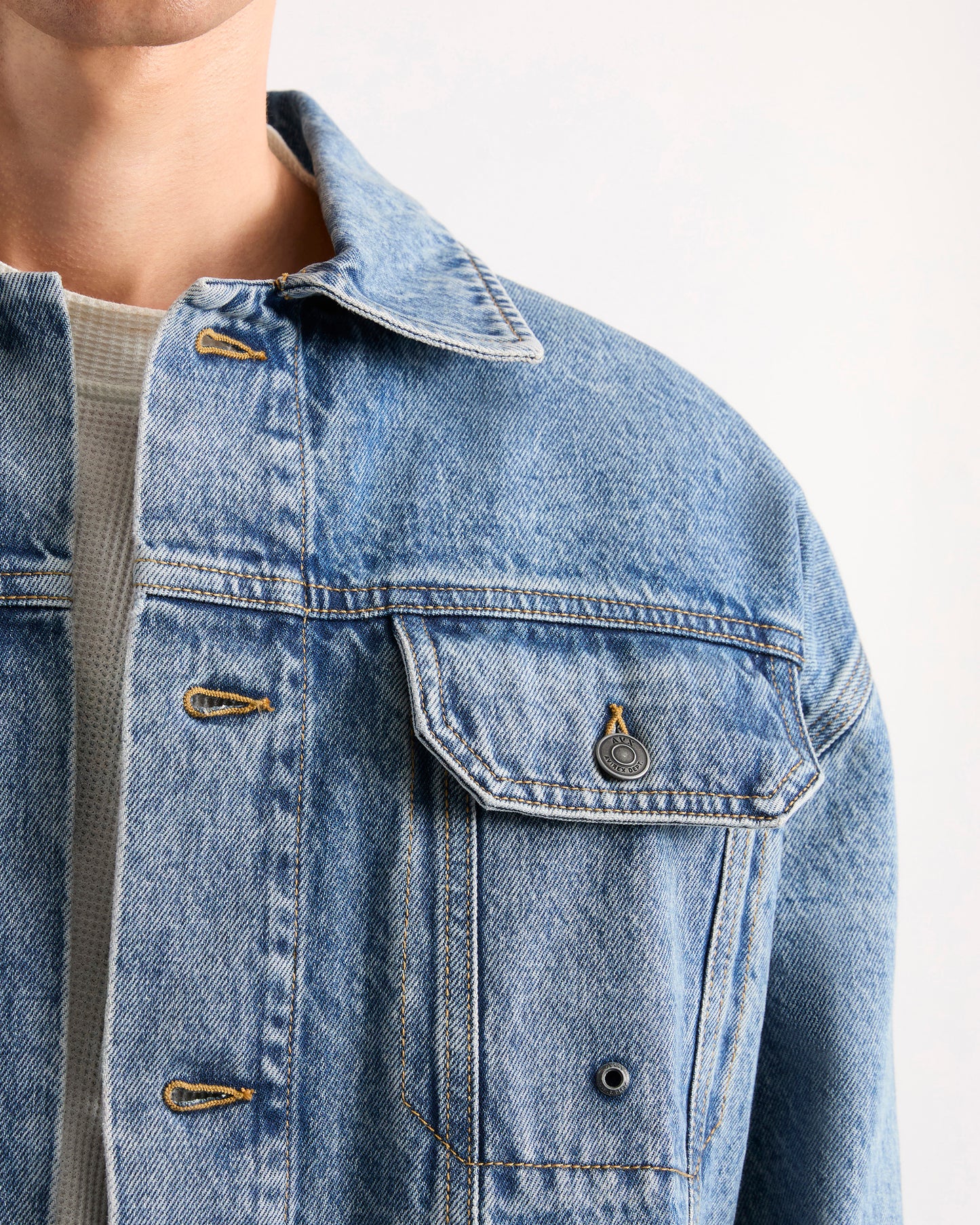 EDWARDS DENIM JACKET - Mid Denim Blue